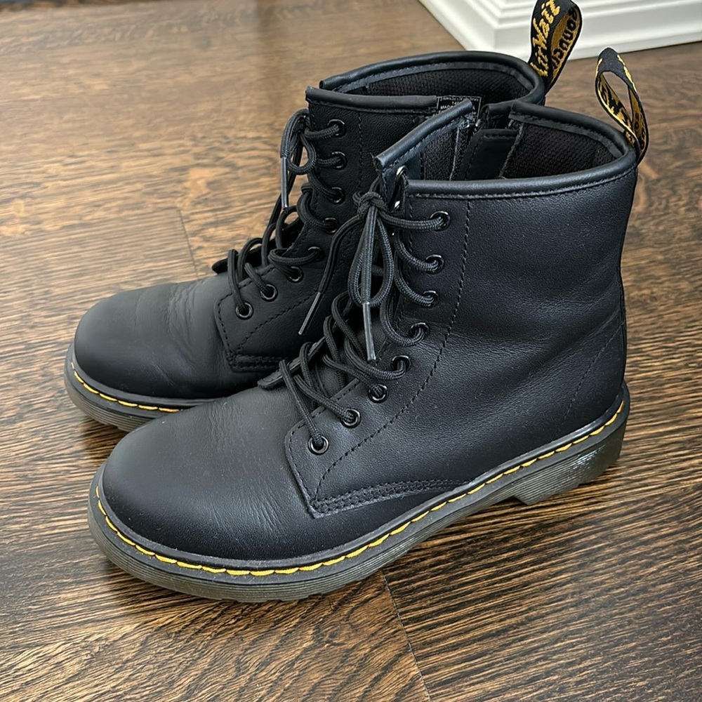 Girls Doc Martens size 3